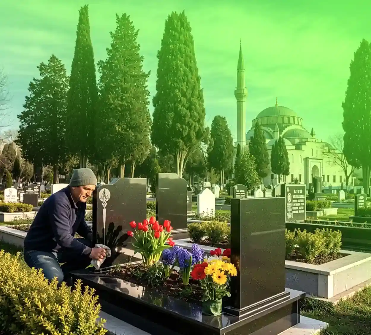 Eyüp Mezarlığı Mezar Bakım ve Çiçeklendirme